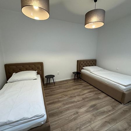 Project Ik Luxury Apartments Sered' Extérieur photo