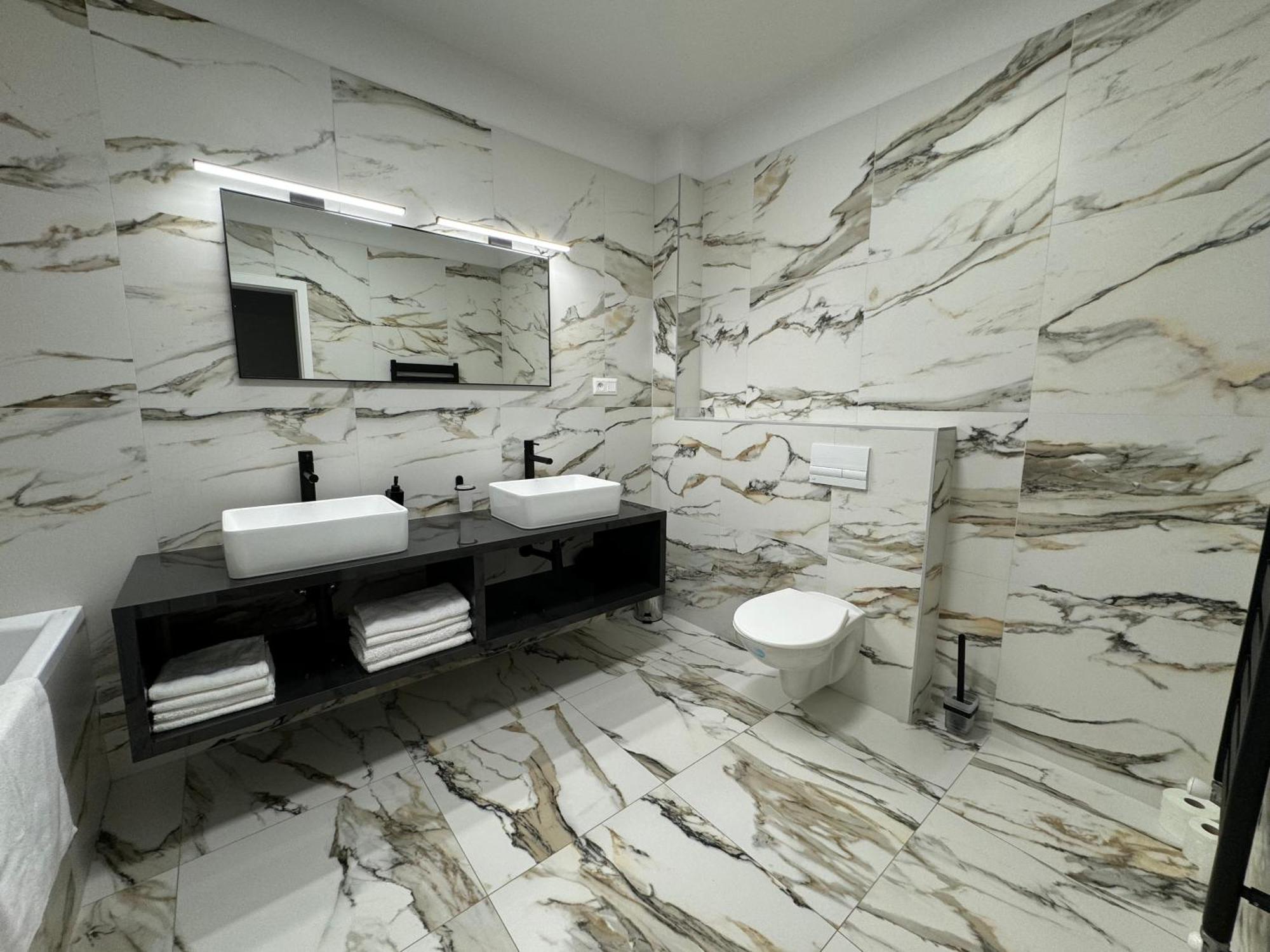 Project Ik Luxury Apartments Sered' Extérieur photo